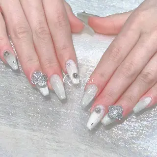 ネイル Queens マオのネイルデザイン