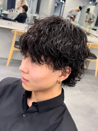 ショート パーマ メンズ fifth　石垣 海音のヘアスタイル