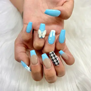 ネイル total salon Bell所属・Totalsalon Bell【嶌田彩華】のネイルデザイン