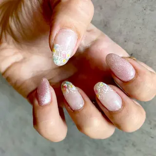 ネイル Seemly 千田町店所属・フラワーパラジェル 🌸シームリーエミのネイルデザイン