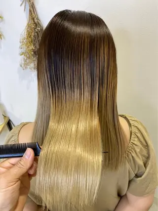 セミロング 縮毛矯正専門家 大桃史朗のヘアスタイル