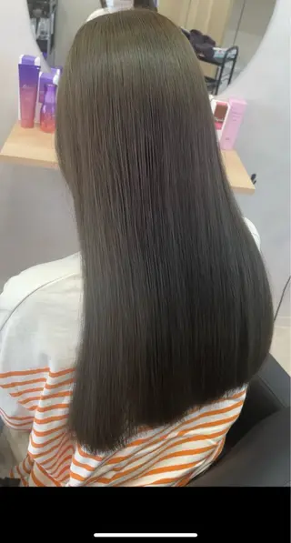 ロング カラー cyaco g所属・大原 望愛のヘアスタイル