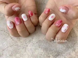 ネイル 岡本 友恵のネイルデザイン