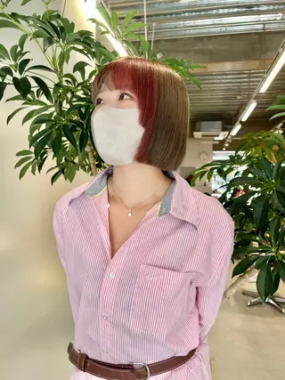 ショート カラー Oasisgarden所属・レイヤー/ブリーチ MOMOのヘアスタイル