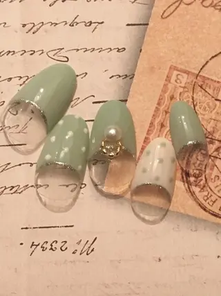 ネイル 古川 里美のネイルデザイン