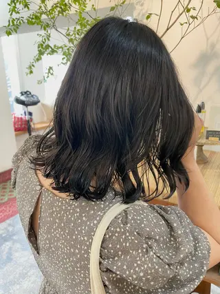 ミディアム パーマ 【arc】Ruri コテ巻き風パーマのヘアスタイル