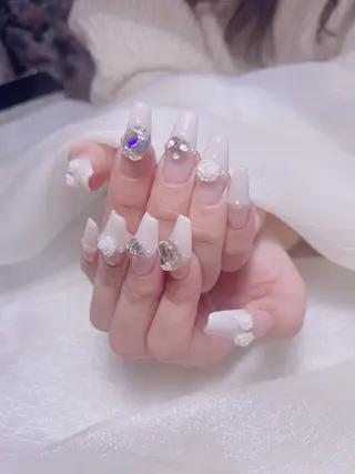 ネイル KARI ネイルサロンのネイルデザイン