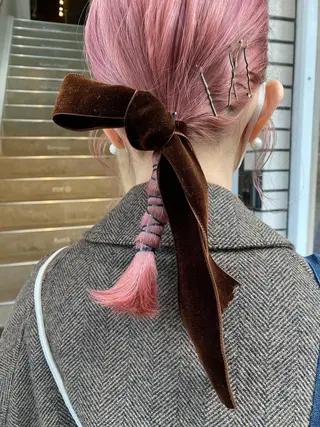 ミディアム カラー ツキノキ ミナのヘアスタイル