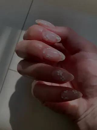 ネイル chainon所属・Ando Ayanaのネイルデザイン