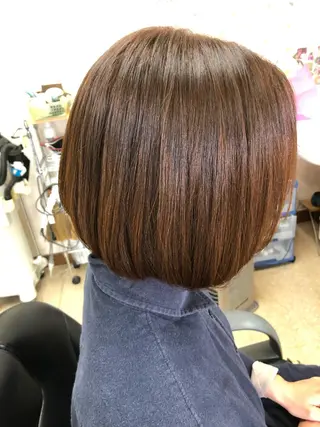 ショート カラー ヘアサロン モカ所属・石塚 浩のヘアスタイル