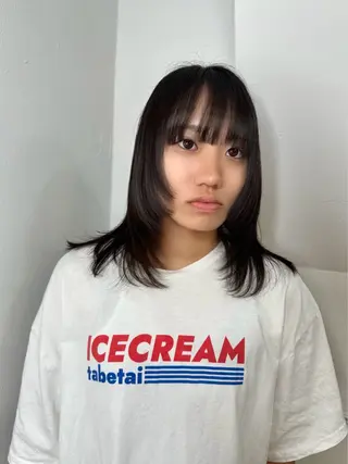 ミディアム 艶髪カラー/レイヤ ー支持No.1renのヘアスタイル