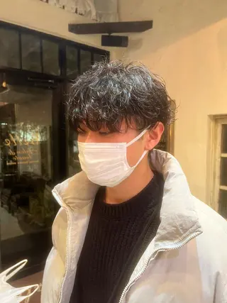 パーマ メンズ belle   表参道　terrace所属・抜きっぱなしブロンド /ハイトーン/カナタのヘアスタイル