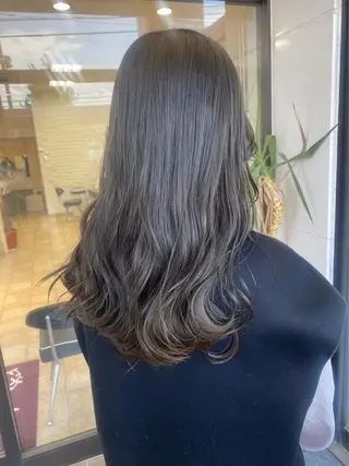 ロング BENI仙台柳生店 HIGUCHI🎀のヘアスタイル