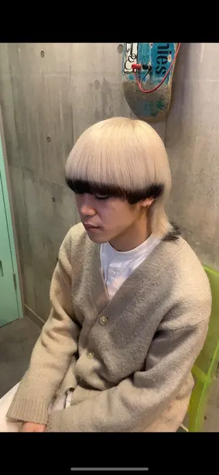 ショート カラー メンズ ハイトーン/メンズ/ ウルフ特化 小松のヘアスタイル