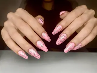 ネイル Hi Beauty 渋谷(ネイル、ハイパーナイフ6、脂肪れいきゃく、マッサージ＆エステサロン)所属・Hi beauty 渋谷のネイルデザイン