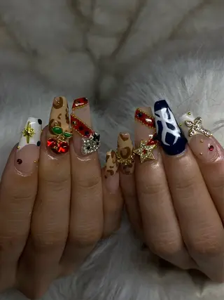 ネイル cozmic sista所属・💕Nanaka💕 ［森ノ宮駅徒歩1分］のネイルデザイン