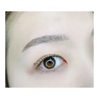 アイブロウ Be me♥ 亀貝景子のマツエク・マツパデザイン