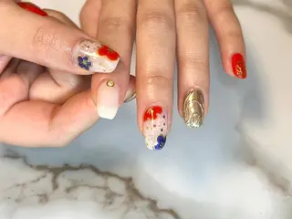 セミロング ネイリスト シンのネイルデザイン