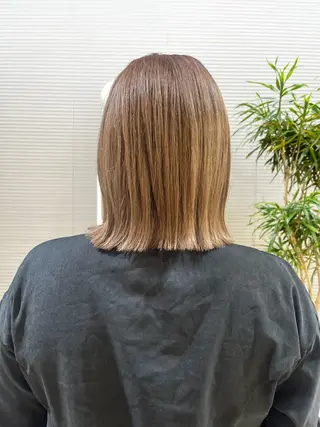 ミディアム 大人かわいい lobec/田代のヘアスタイル