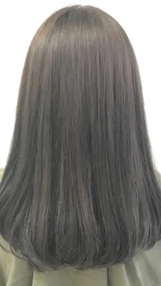 ロング カラー アンダーバーホワイト_WHITE所属・_WHITE芝本 賢吾【天王寺店】のヘアスタイル