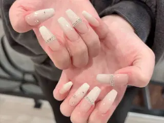 ネイル ネイルサロン Easenのネイルデザイン