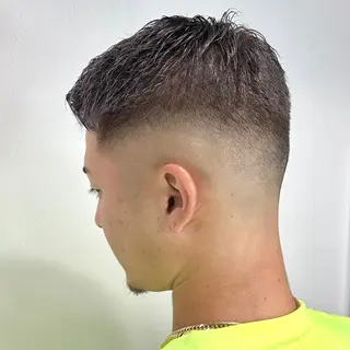 ショート メンズ 透明感カラー❄️要 半個室×マンツーマンのヘアスタイル