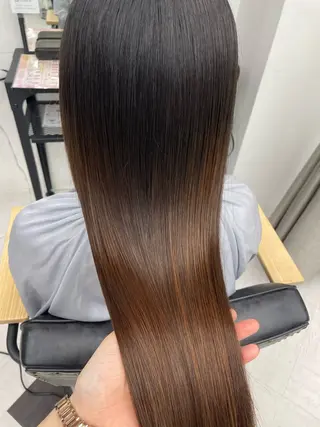 セミロング カラー パーマ ヘアアレンジ メンズ mona/ ストレートスタイル✨のヘアスタイル