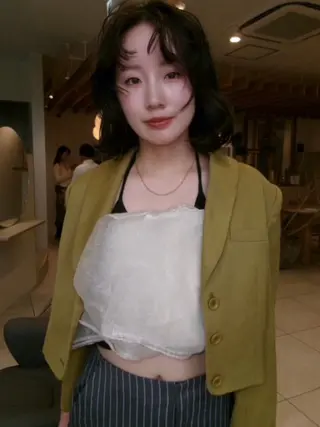 ミディアム カラー Yrakka所属・wada yuaのヘアスタイル