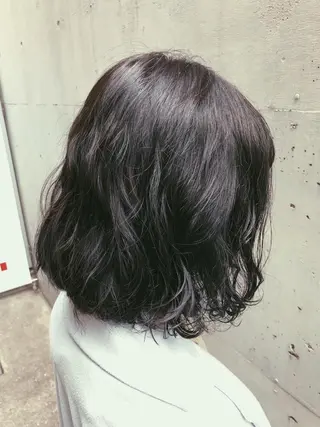 ミディアム パーマ renjishi所属・kaho.🌿 ショートヘア⭐️のヘアスタイル