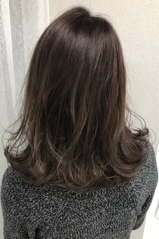 ミディアム stylist misakiのヘアスタイル