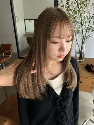 ロング カラー 透明感カラー レイヤーカット りなのヘアスタイル