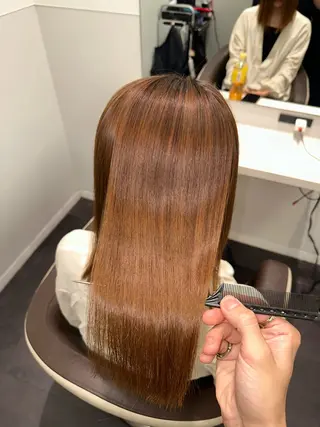 ミディアム Wisteria所属・美髪特化✨ 伊織✨縮毛矯正✨のヘアスタイル