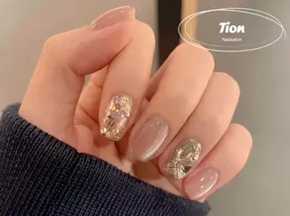 ネイル Nailsalon Tion武蔵小杉店所属・Nailsalon Tion武蔵小杉店のネイルデザイン