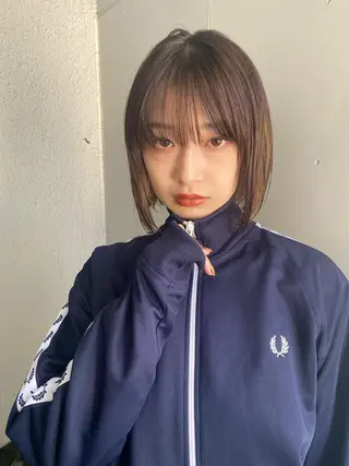 ショート カラー yiye 青山所属・無料カットモデル募集 🌱ひょうがのヘアスタイル