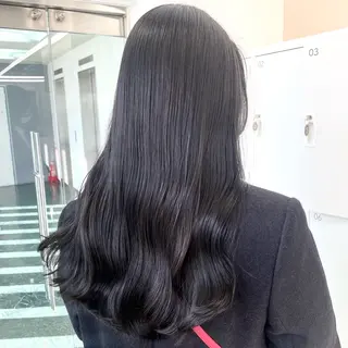 ロング カラー 色白に見える暗髪 梅田・増田のヘアスタイル