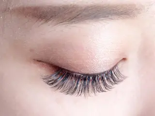 セミロング マツエク・マツパ ツメトマツゲ .のネイルデザイン