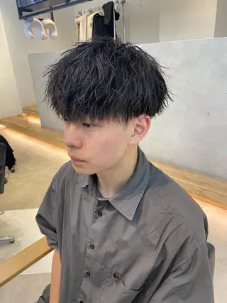 パーマ メンズ 新宿【メンズパーマ】 塩澤太一のヘアスタイル