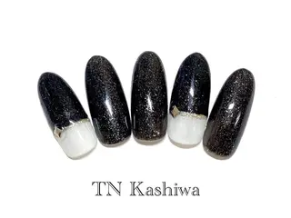 ネイル 座間 桃香のネイルデザイン