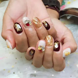 カラー ネイル Q Free nailsのネイルデザイン
