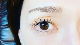 マツエク・マツパ みやお わかの眉毛・アイブロウイメージ