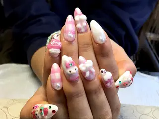 ネイル アクアライズ所属・アクア ライズのネイルデザイン