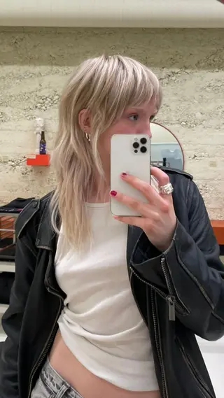 セミロング カラー 吉田一輝 外国人パーマのヘアスタイル