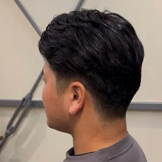 ショート 梅本 淑人のヘアスタイル