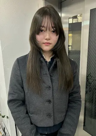 カラー hinata/ ハイトーンカラー🪽のヘアスタイル