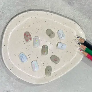 ネイル Renatus🤍 MISUZUのネイルデザイン