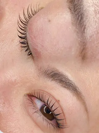 マツエク・マツパ まつ毛・眉毛専門店coco.所属・荒谷 美佐子のマツエク・マツパデザイン