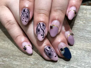 ネイル Nest 三田のマツエク・マツパデザイン