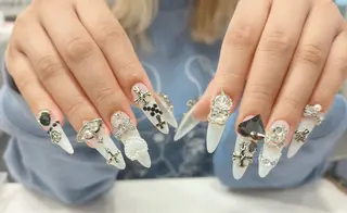 ネイル 美雪エステサロン所属・美雪 エステのネイルデザイン