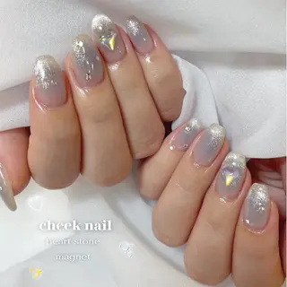 ネイル さくら所属・Nailist Risaのネイルデザイン