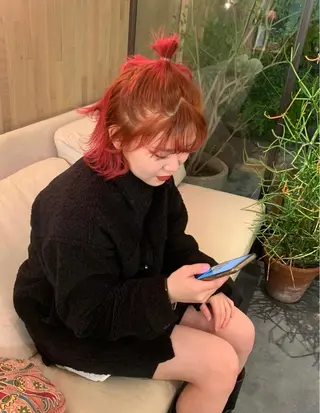 ミディアム カラー スパイラルパーマ 🌐hina⭐️のヘアスタイル